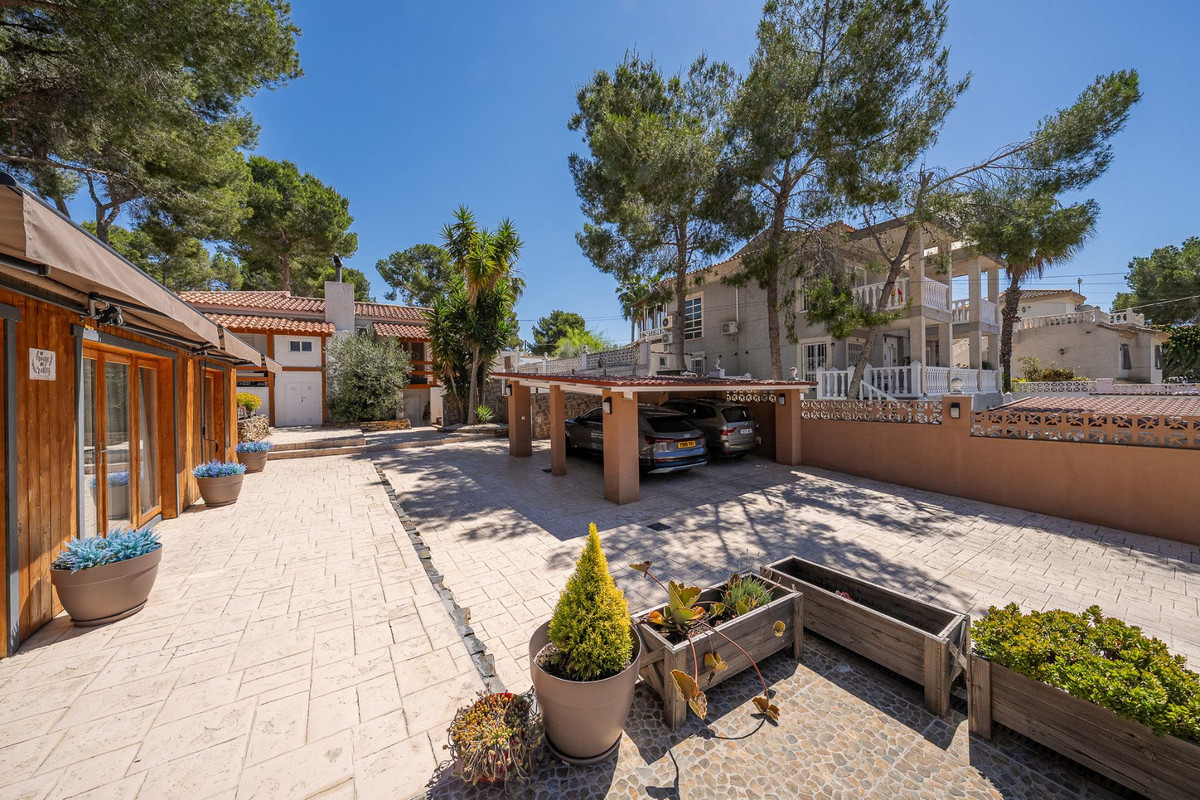 Huis te koop in Pilar de la Horadada | 4 slaapkamers H5495689