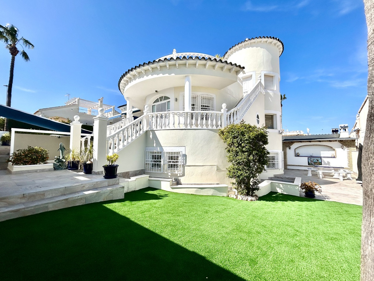 Huis te koop in Pinar de Campoverde | 4 slaapkamers H5346793