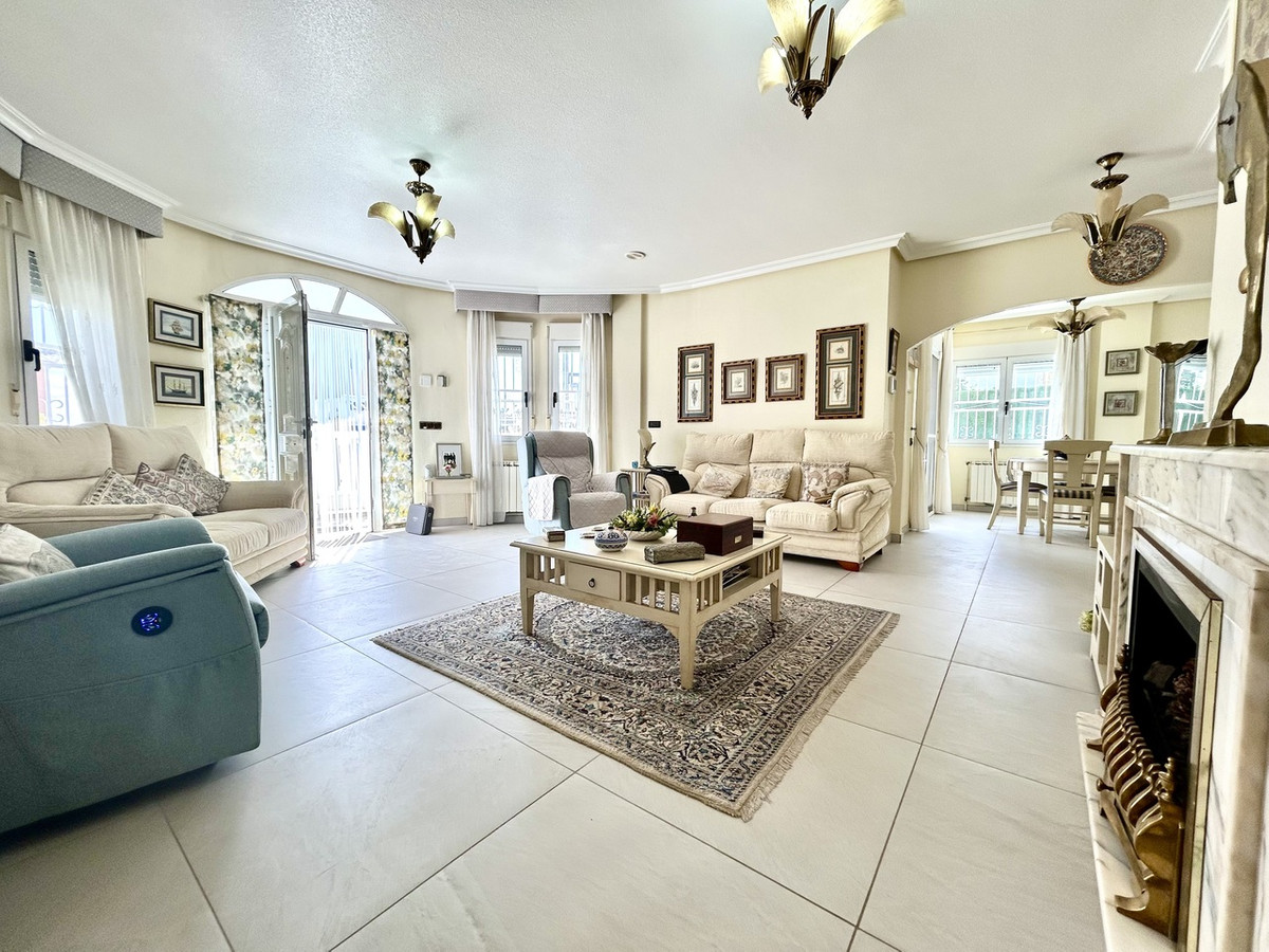 Huis te koop in Pinar de Campoverde | 4 slaapkamers H5346793