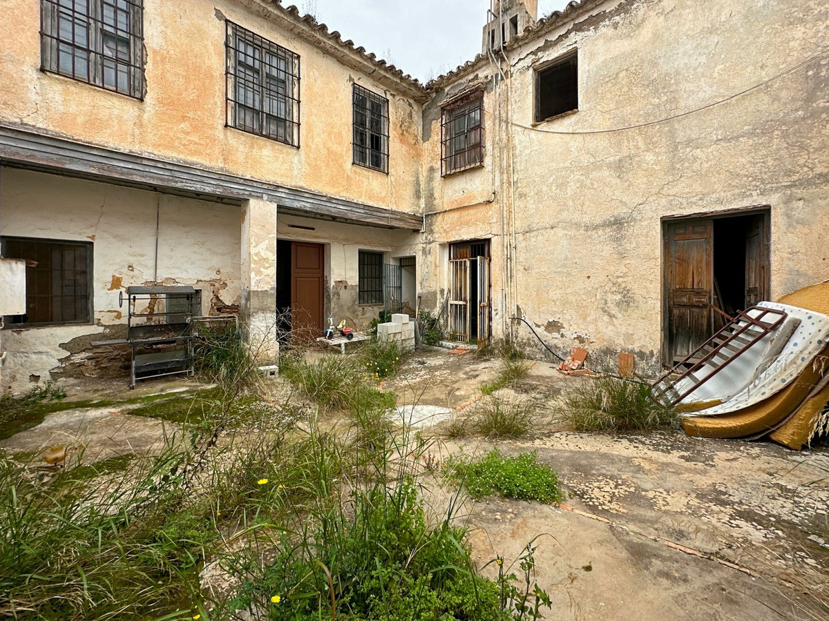 Property main view 32