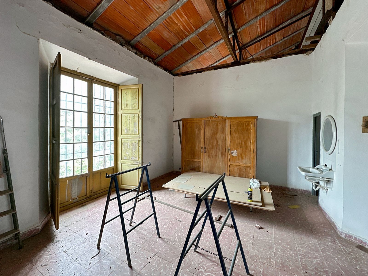 Property main view 53