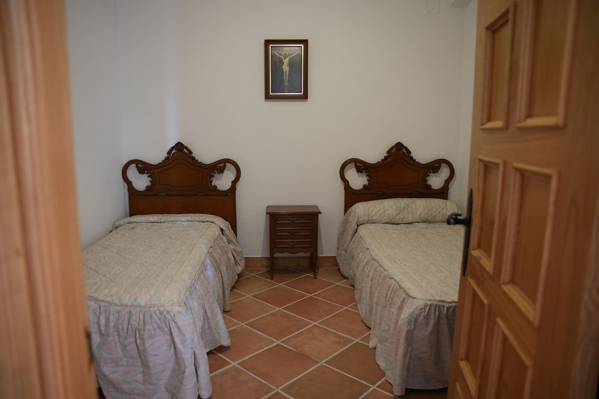 Vrijstaande Villa in Pinares de San Antón-40