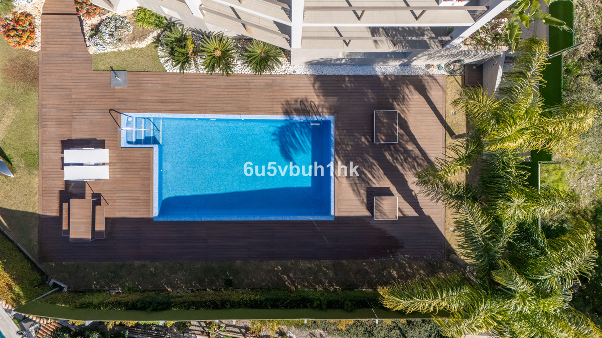 Vrijstaande Villa in Pinares de San Antón-37