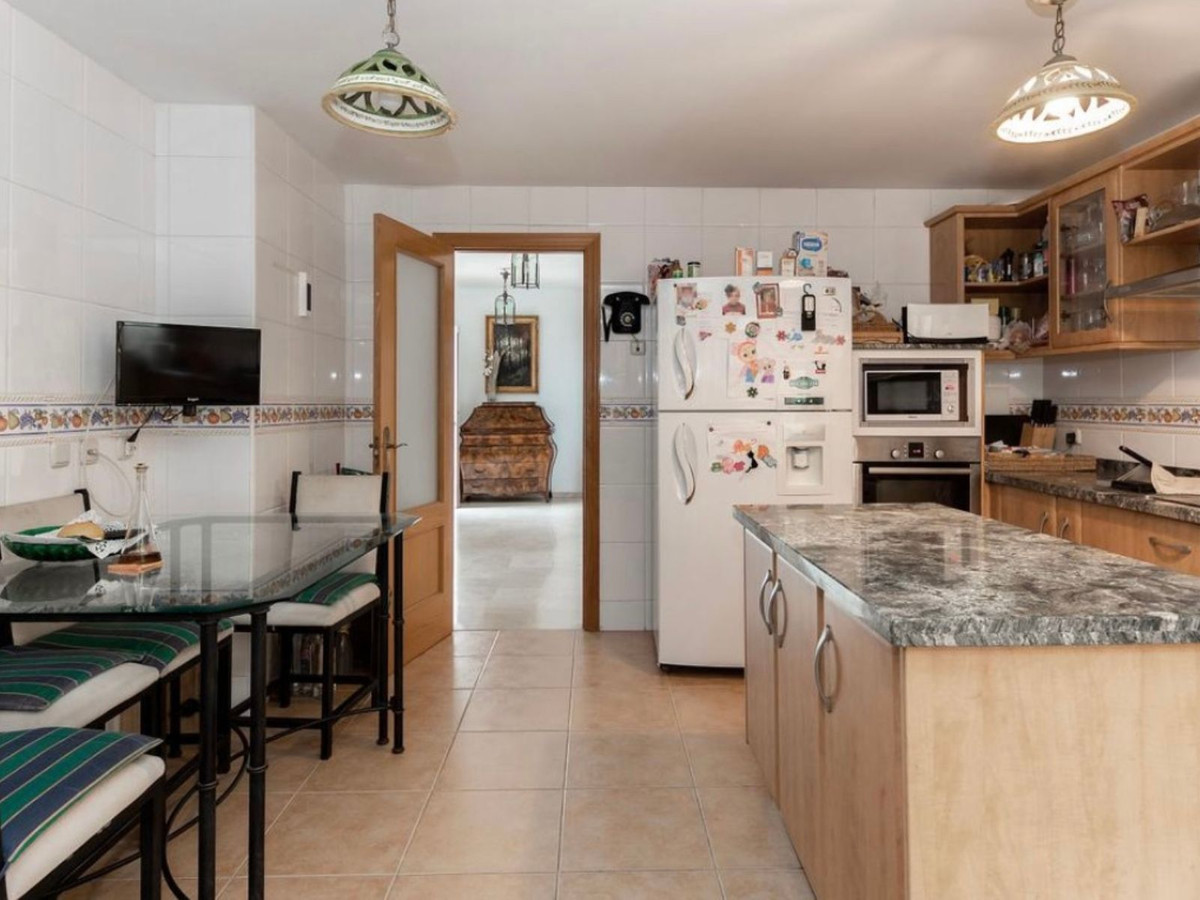 Vrijstaande Villa in Pinares de San Antón-11