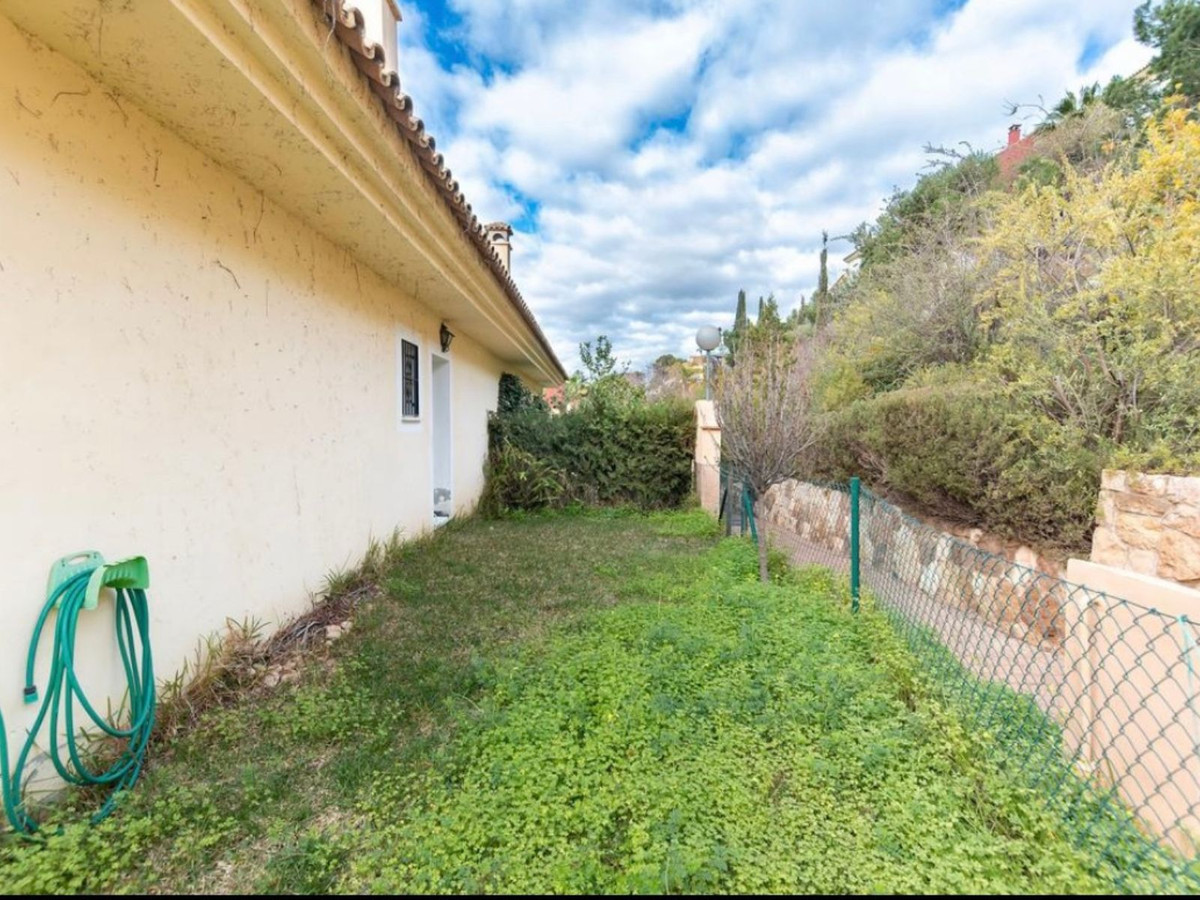 Vrijstaande Villa in Pinares de San Antón-18