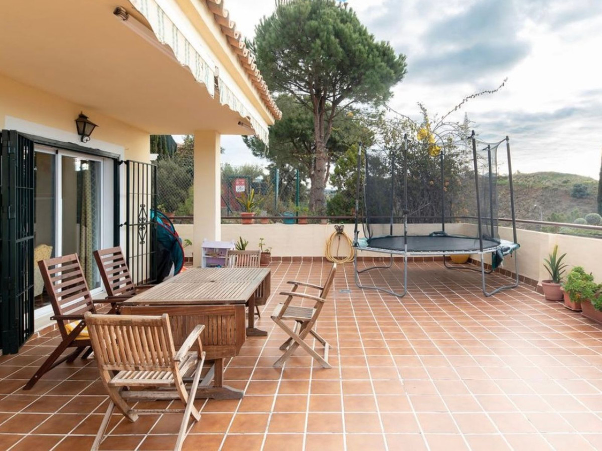 Vrijstaande Villa in Pinares de San Antón-3