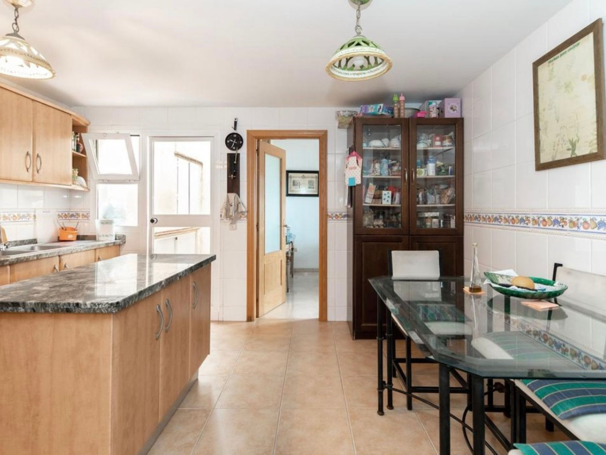 Vrijstaande Villa in Pinares de San Antón-9