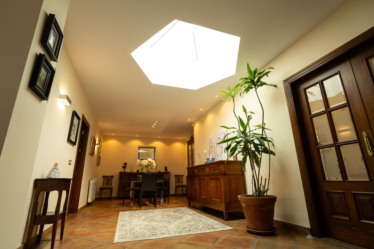 Huis te koop in Pinares de San Antón | 5 slaapkamers H5056297