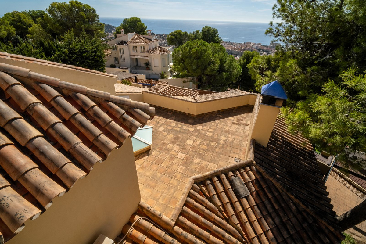Huis te koop in Pinares de San Antón | 5 slaapkamers H5056297
