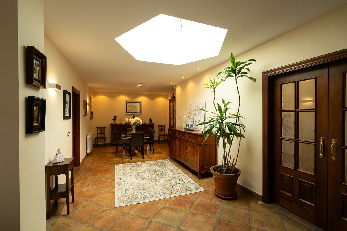 Huis te koop in Pinares de San Antón | 5 slaapkamers H5056297