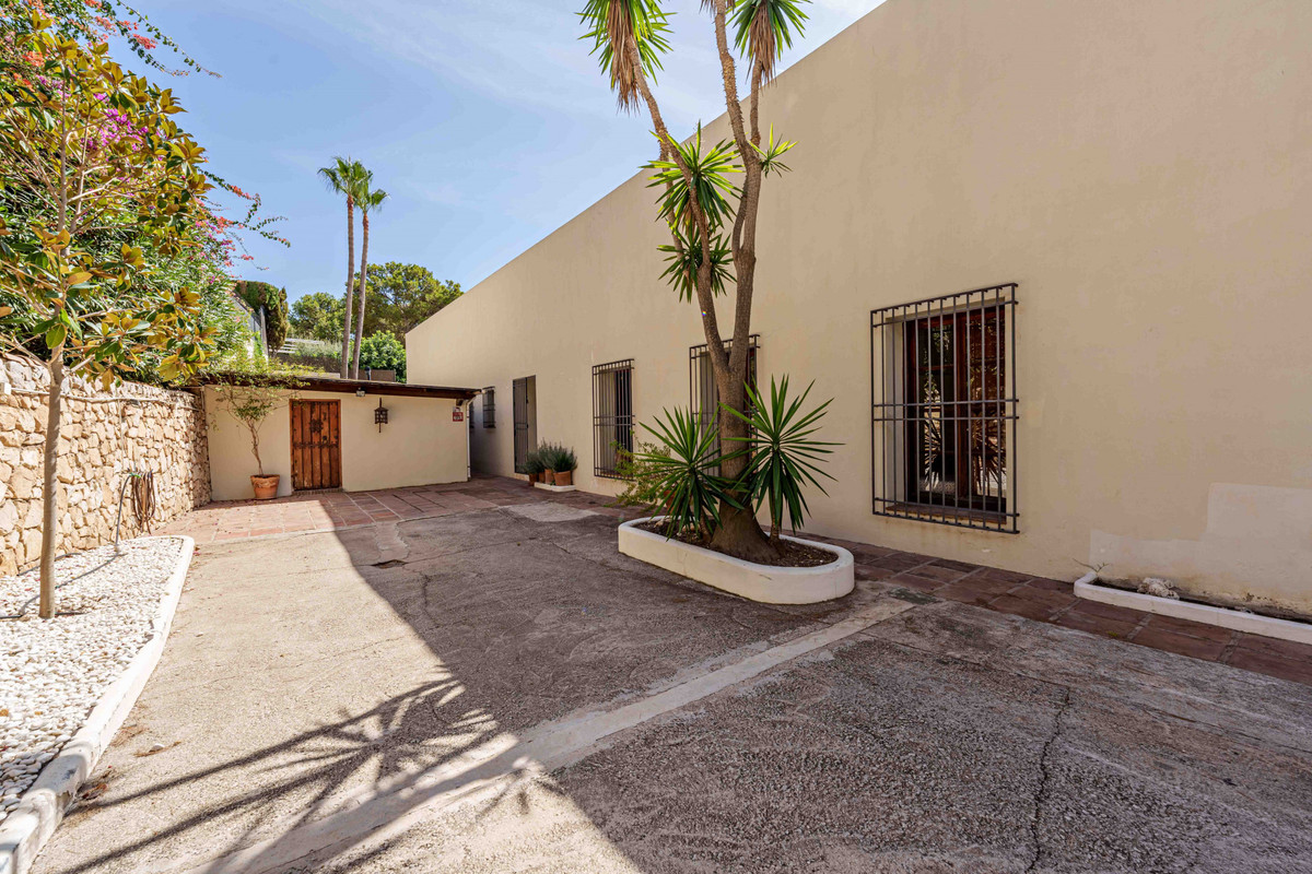 Huis te koop in Pinares de San Antón | 5 slaapkamers H5073520
