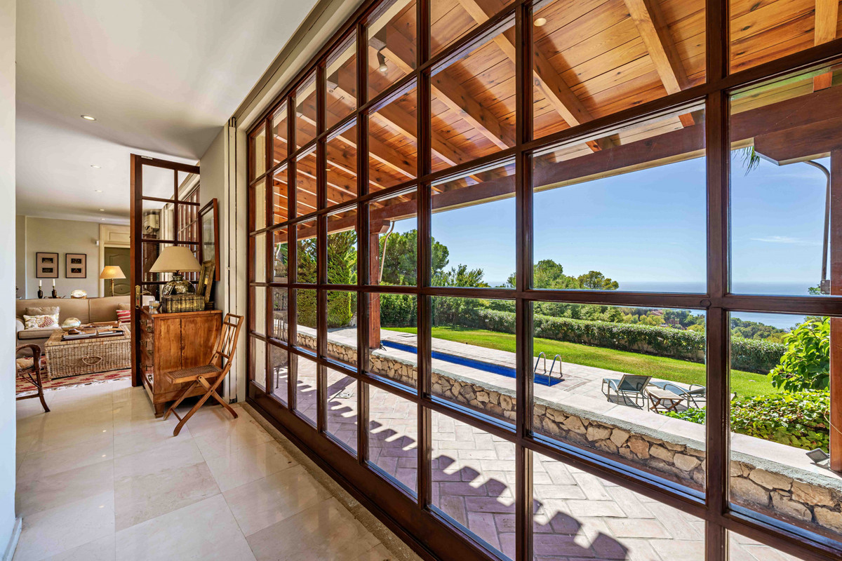 Huis te koop in Pinares de San Antón | 5 slaapkamers H5073520