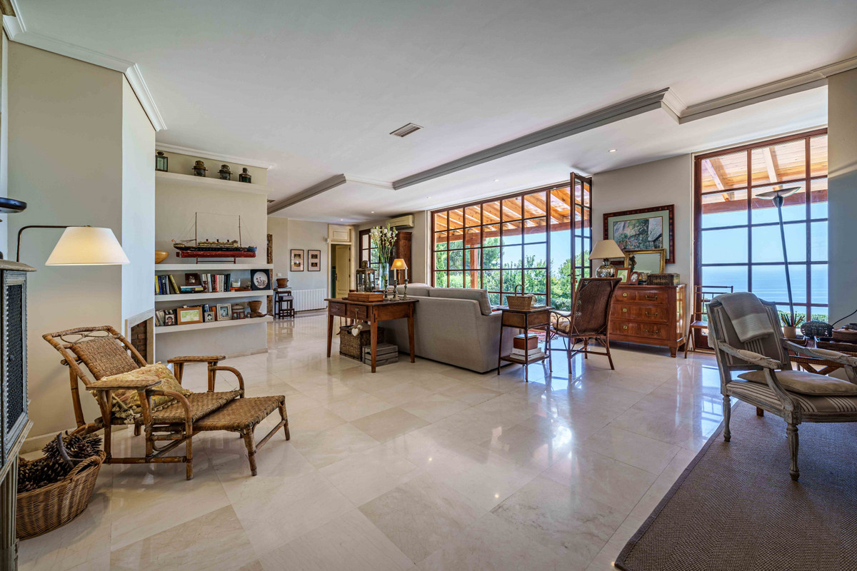 Huis te koop in Pinares de San Antón | 5 slaapkamers H5073520
