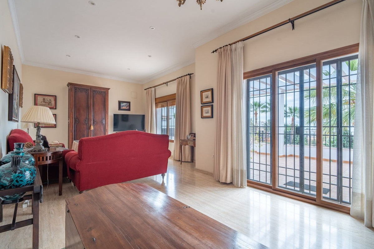 Huis te koop in Pinares de San Antón | 5 slaapkamers H5212336