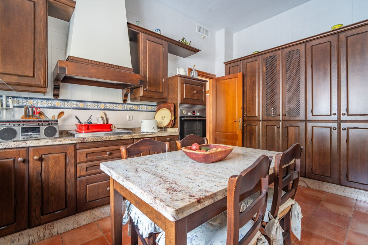 Huis te koop in Pinares de San Antón | 5 slaapkamers H5212336