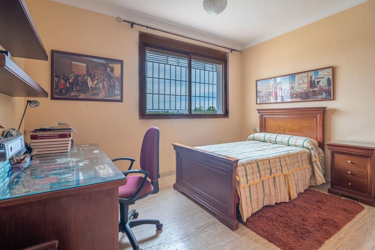 Huis te koop in Pinares de San Antón | 5 slaapkamers H5212336