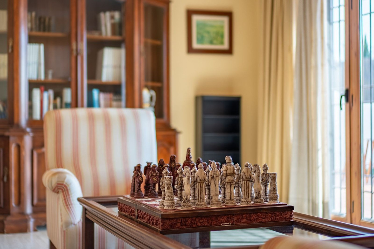 Huis te koop in Pinares de San Antón | 5 slaapkamers H5212336