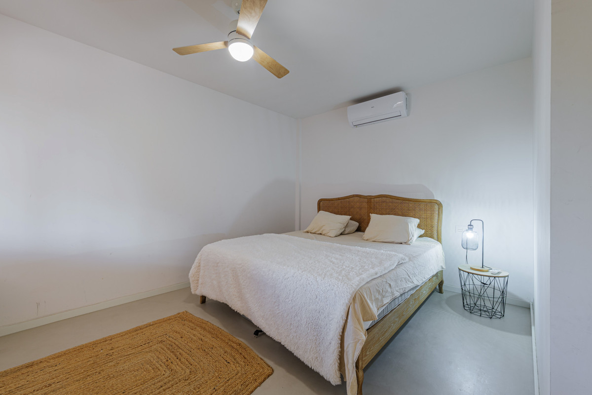Huis te koop in Pinares de San Antón | 4 slaapkamers H5387341