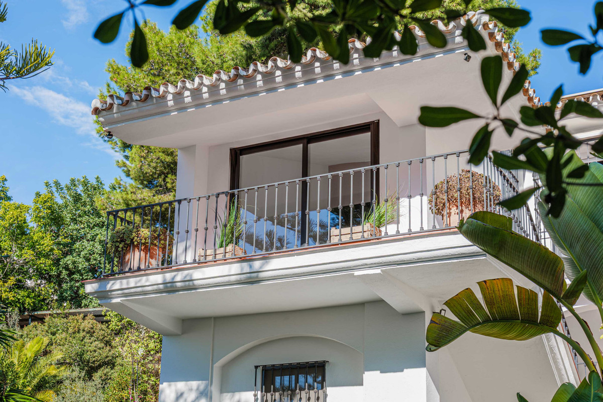 Huis te koop in Pinares de San Antón | 4 slaapkamers H5387341