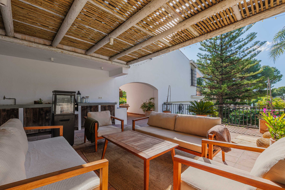 Huis te koop in Pinares de San Antón | 4 slaapkamers H5387341