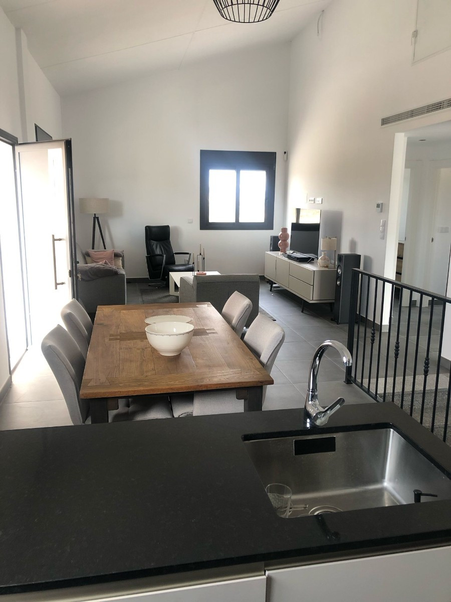 Vrijstaande Villa te koop in Pinoso | 5 slaapkamers H5255869