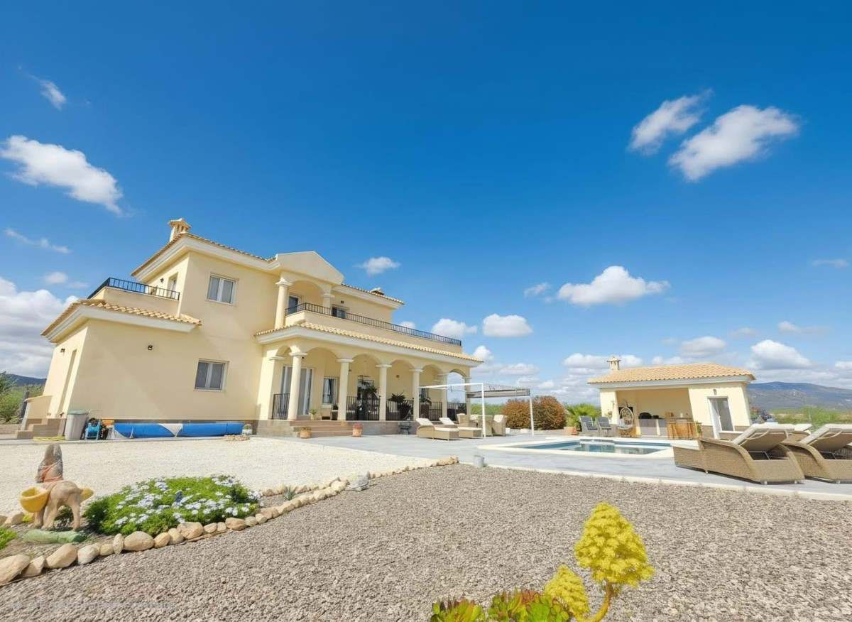 Property main view 8