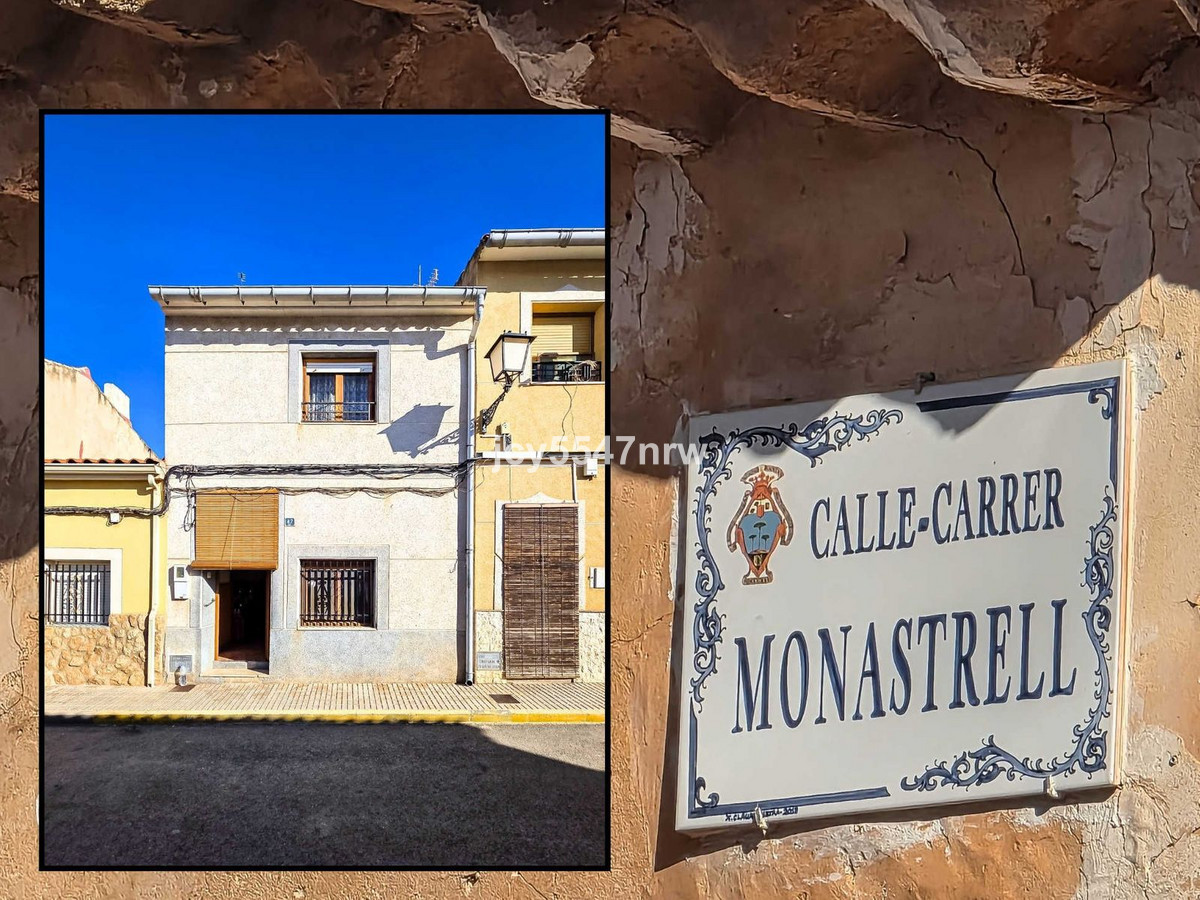 Huis te koop in Pinoso | 3 slaapkamers H5347495