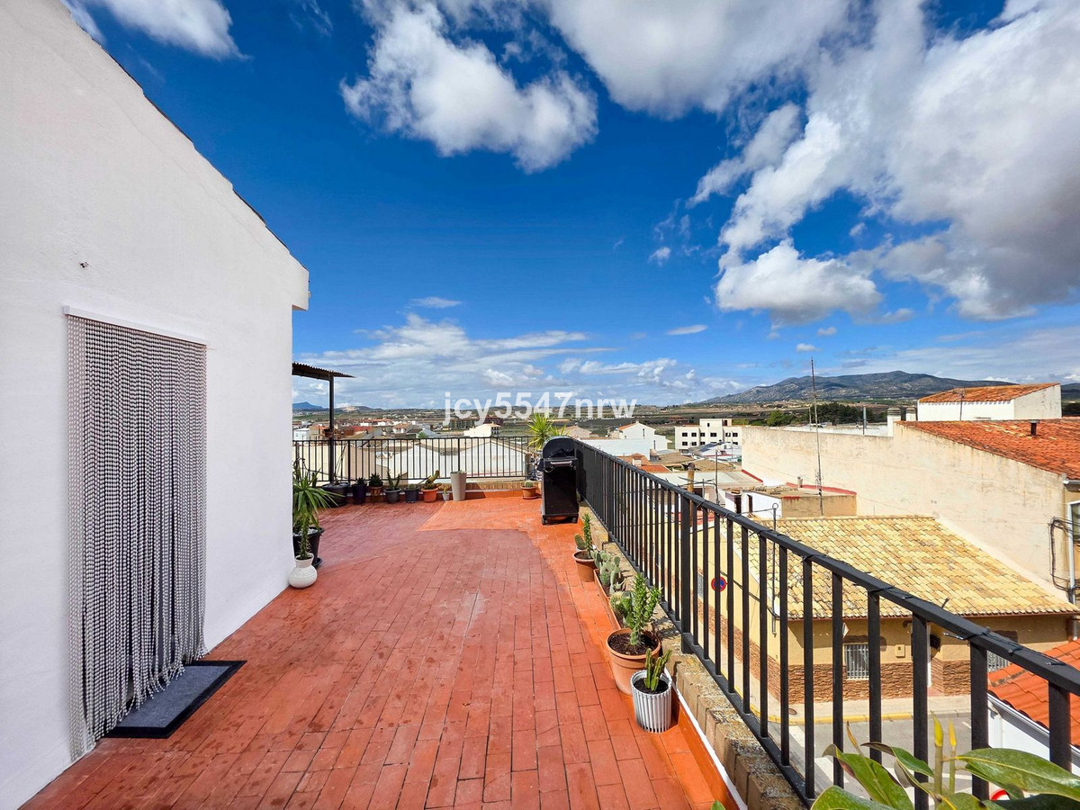 Huis te koop in Pinoso | 3 slaapkamers H5347963