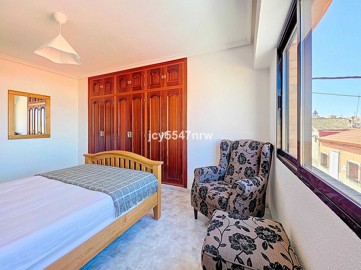 Huis te koop in Pinoso | 3 slaapkamers H5347963