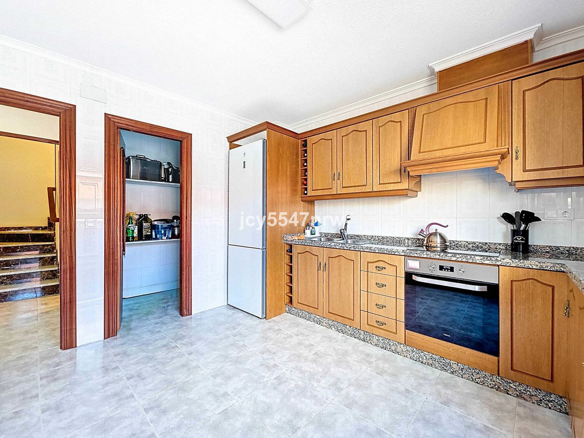 Huis te koop in Pinoso | 3 slaapkamers H5347963