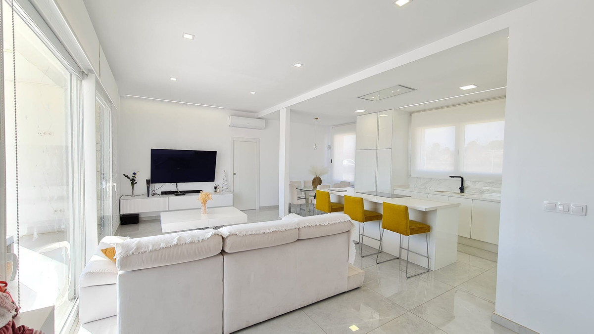 Vrijstaande Villa te koop in Pinoso | 3 slaapkamers H5352823