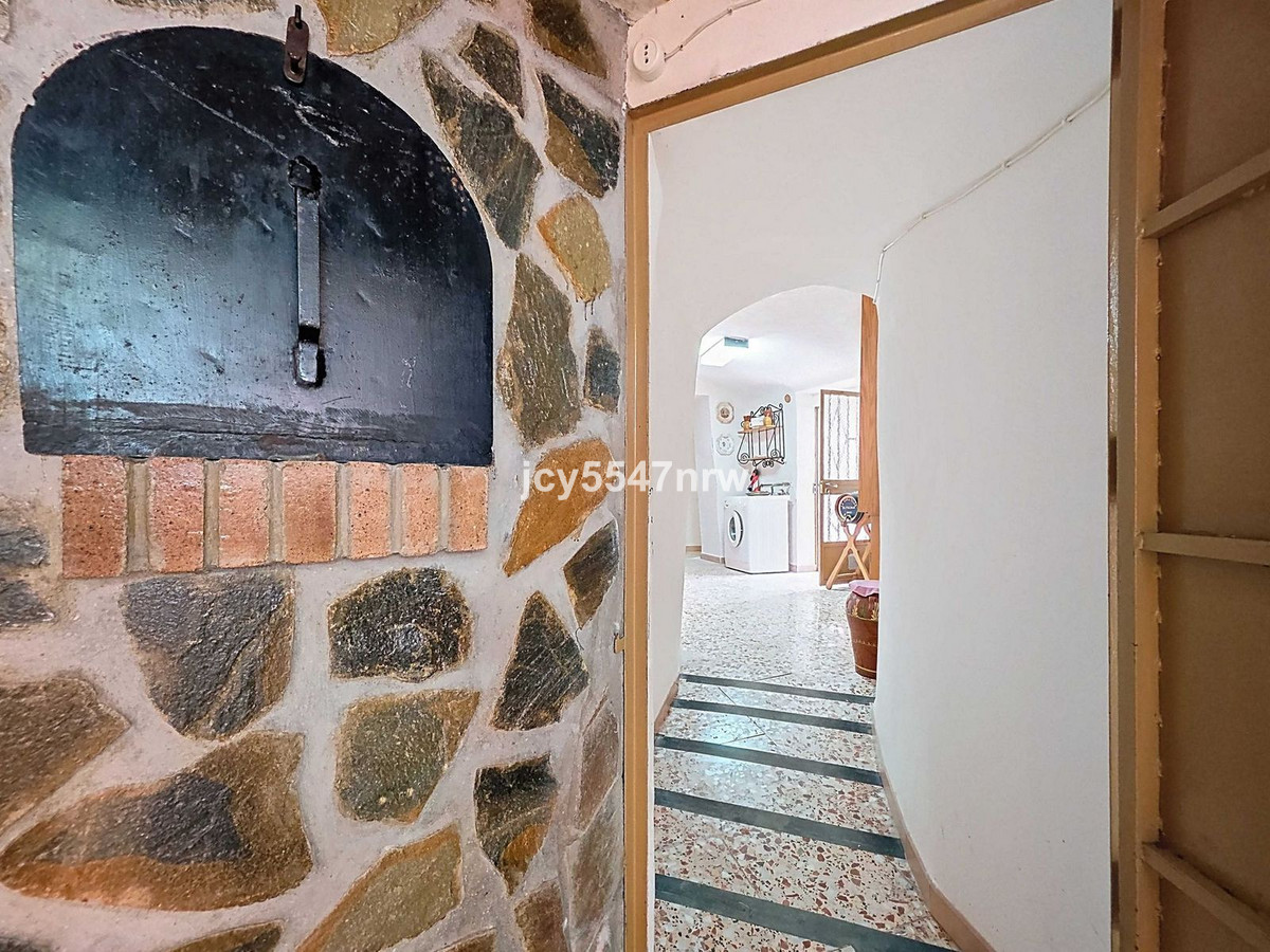 Cave House te koop in Pinoso | 4 slaapkamers H5423350
