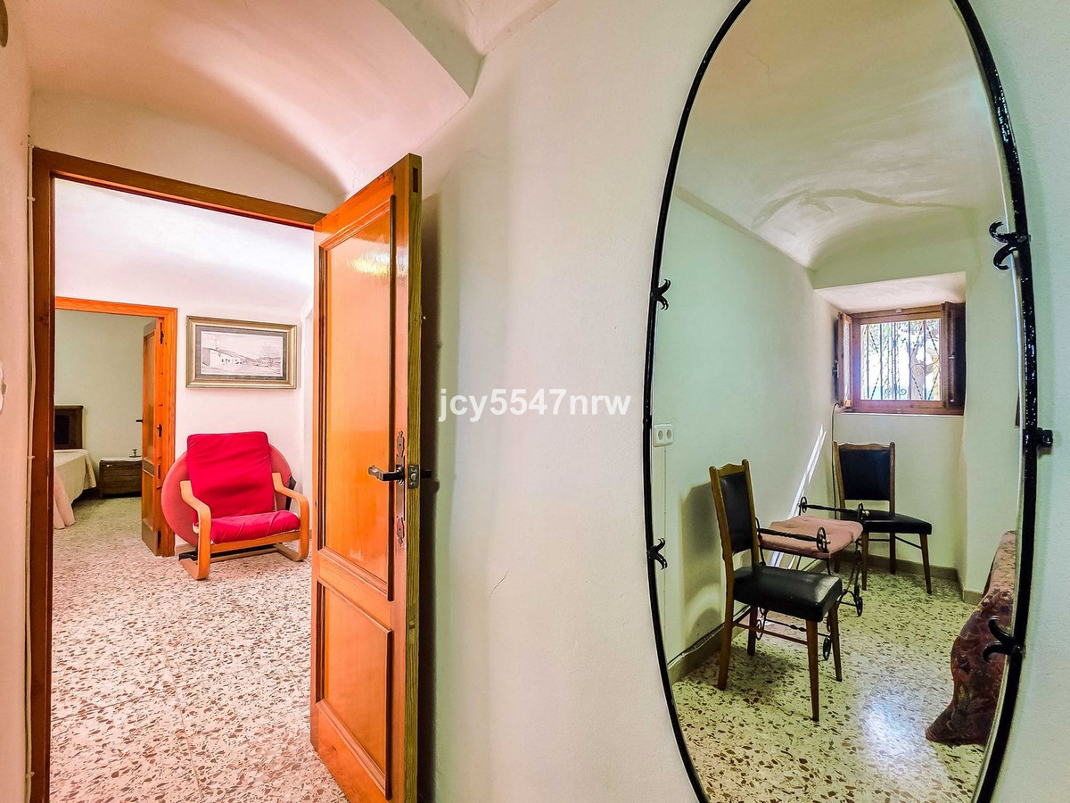 Cave House te koop in Pinoso | 4 slaapkamers H5423350