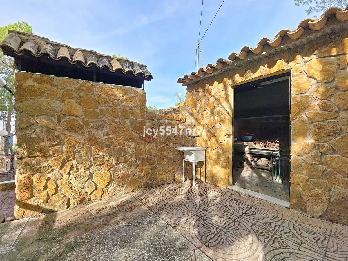Cave House te koop in Pinoso | 4 slaapkamers H5423350
