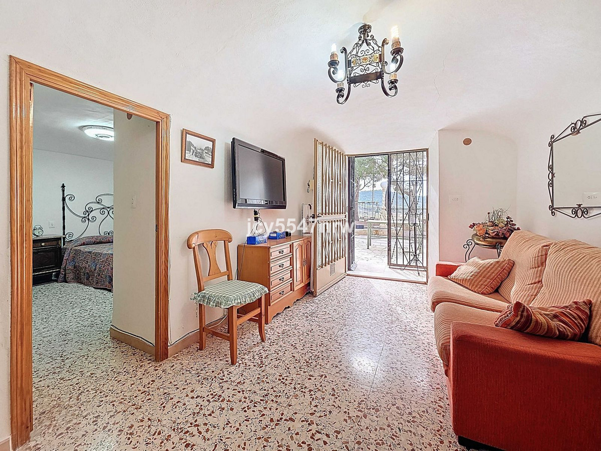 Cave House te koop in Pinoso | 4 slaapkamers H5423350