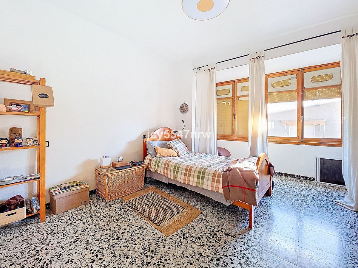 Huis te koop in Pinoso | 8 slaapkamers H5423371