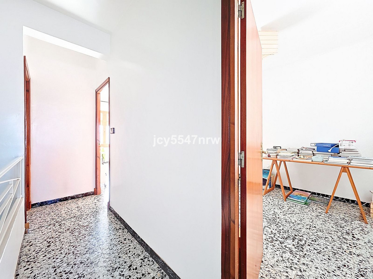 Huis te koop in Pinoso | 8 slaapkamers H5423371