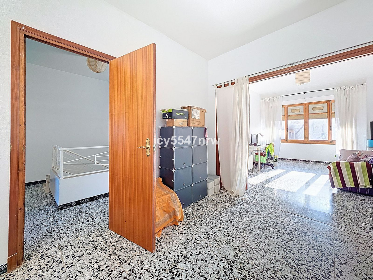 Huis te koop in Pinoso | 8 slaapkamers H5423371
