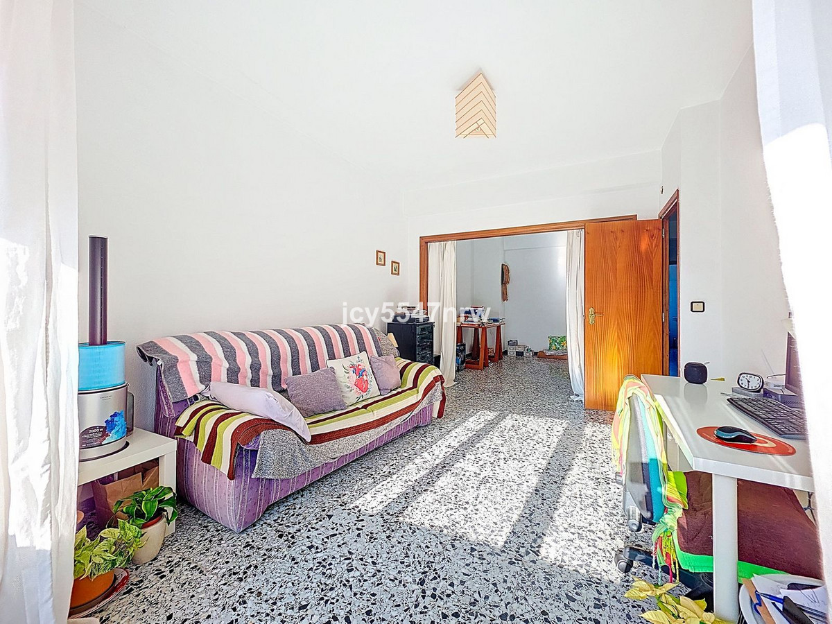 Huis te koop in Pinoso | 8 slaapkamers H5423371