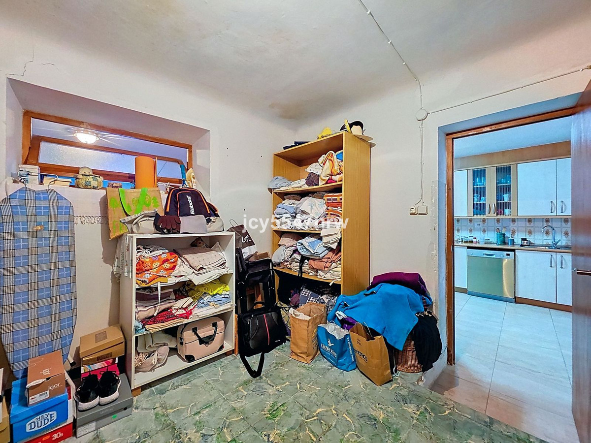 Huis te koop in Pinoso | 8 slaapkamers H5423371