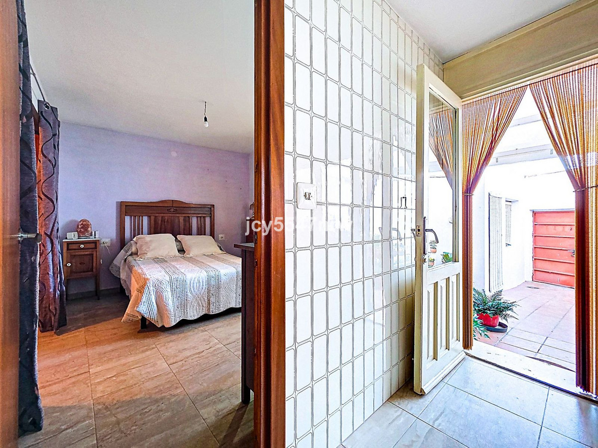 Huis te koop in Pinoso | 8 slaapkamers H5423371