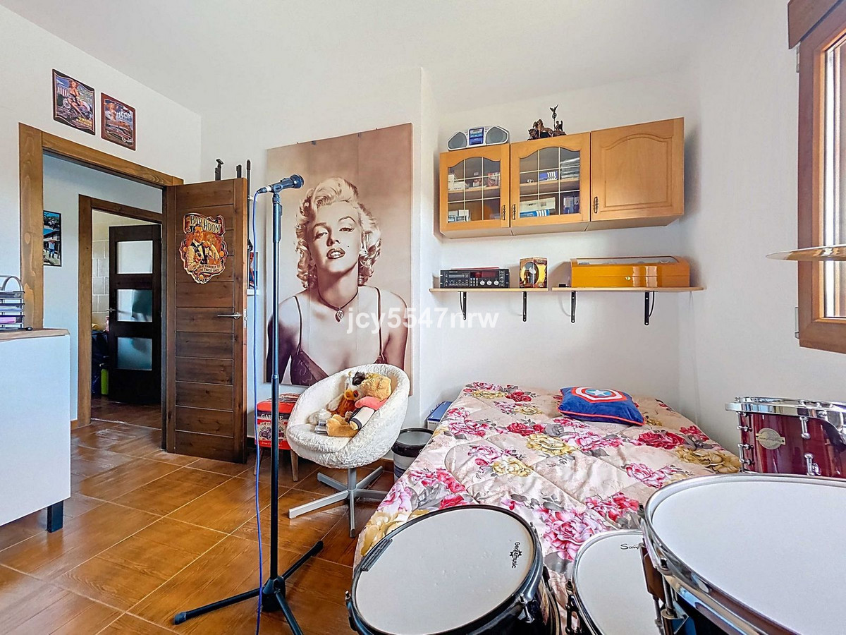 Property main view 18