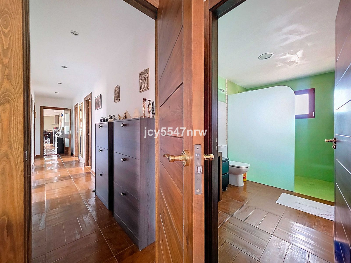 Property main view 25