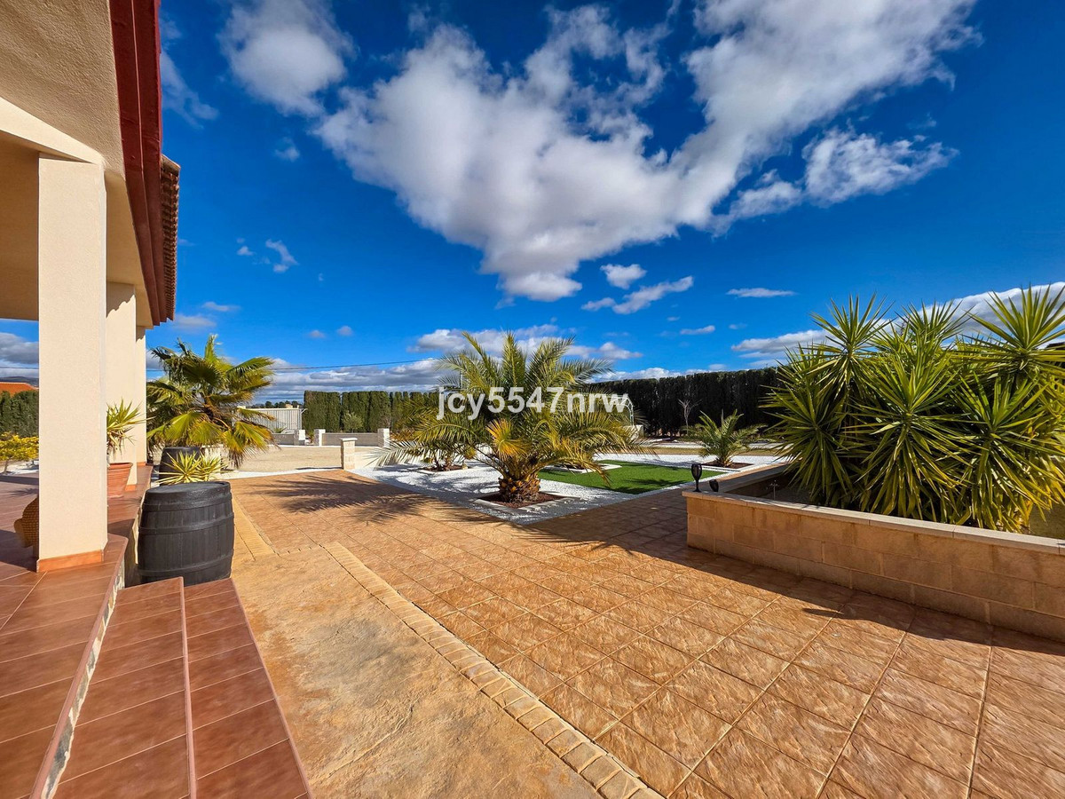 Property main view 50