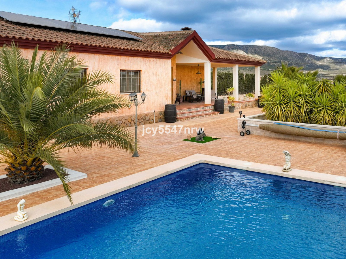 Property main view 60