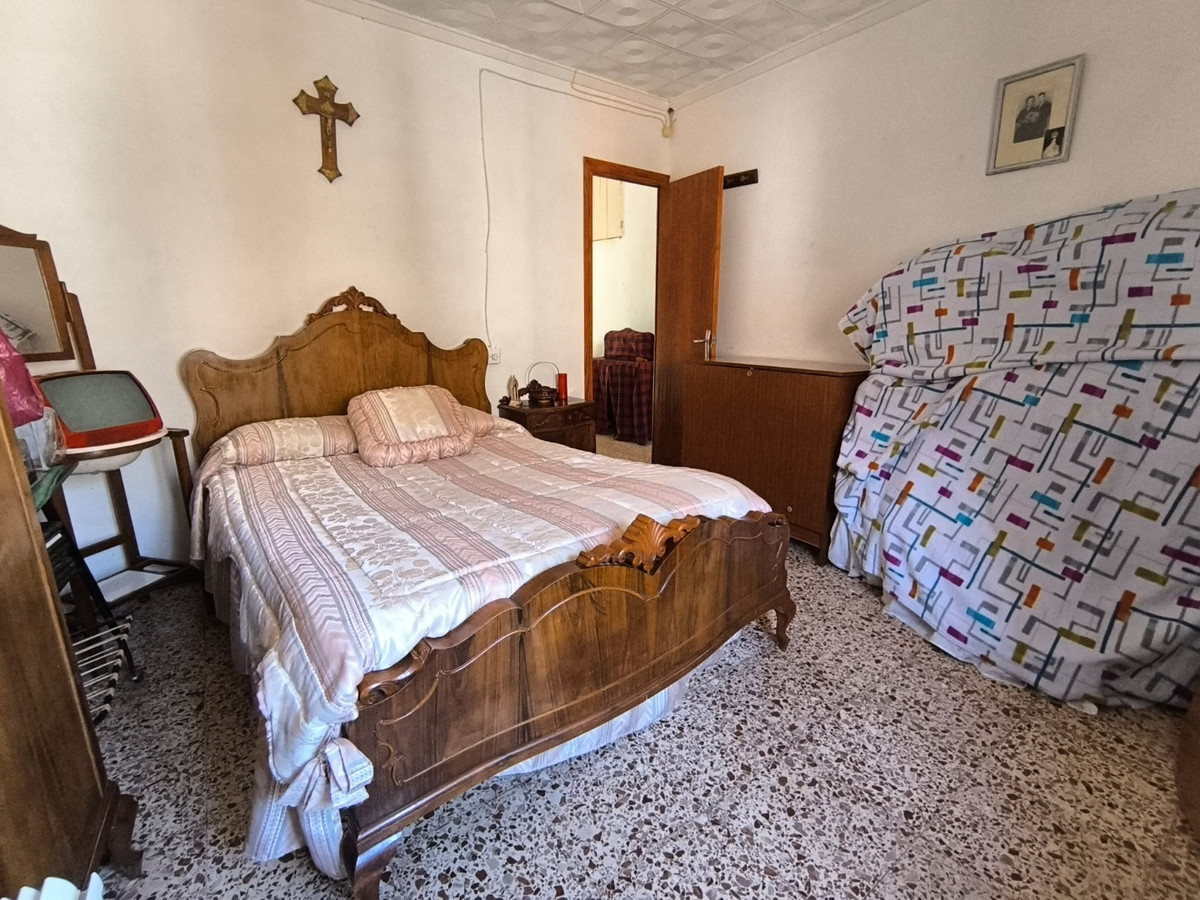 Vrijstaande Villa te koop in Pinoso | 5 slaapkamers H5450035