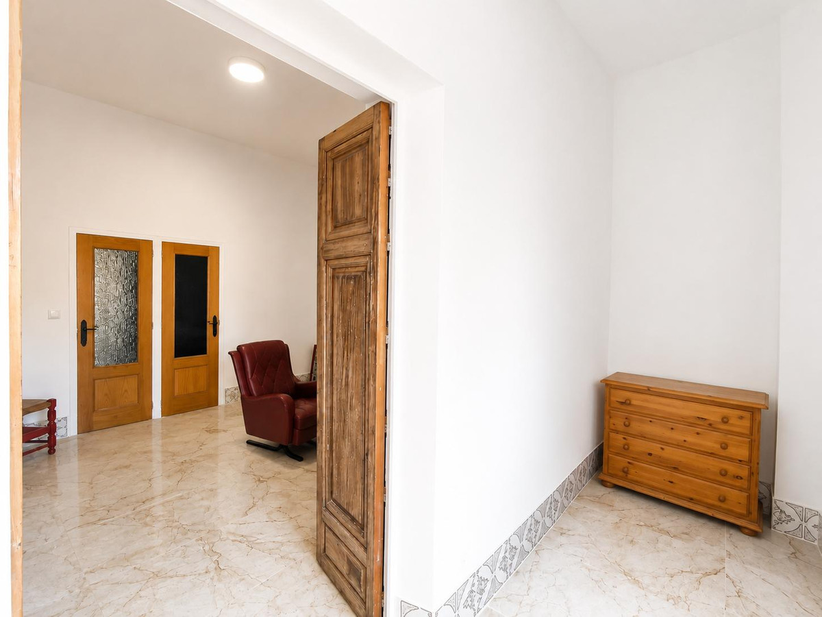 Property main view 12