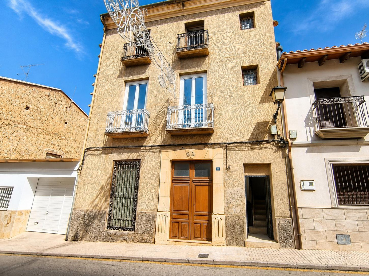 Appartement te koop in Pinoso | 8 slaapkamers H5456404