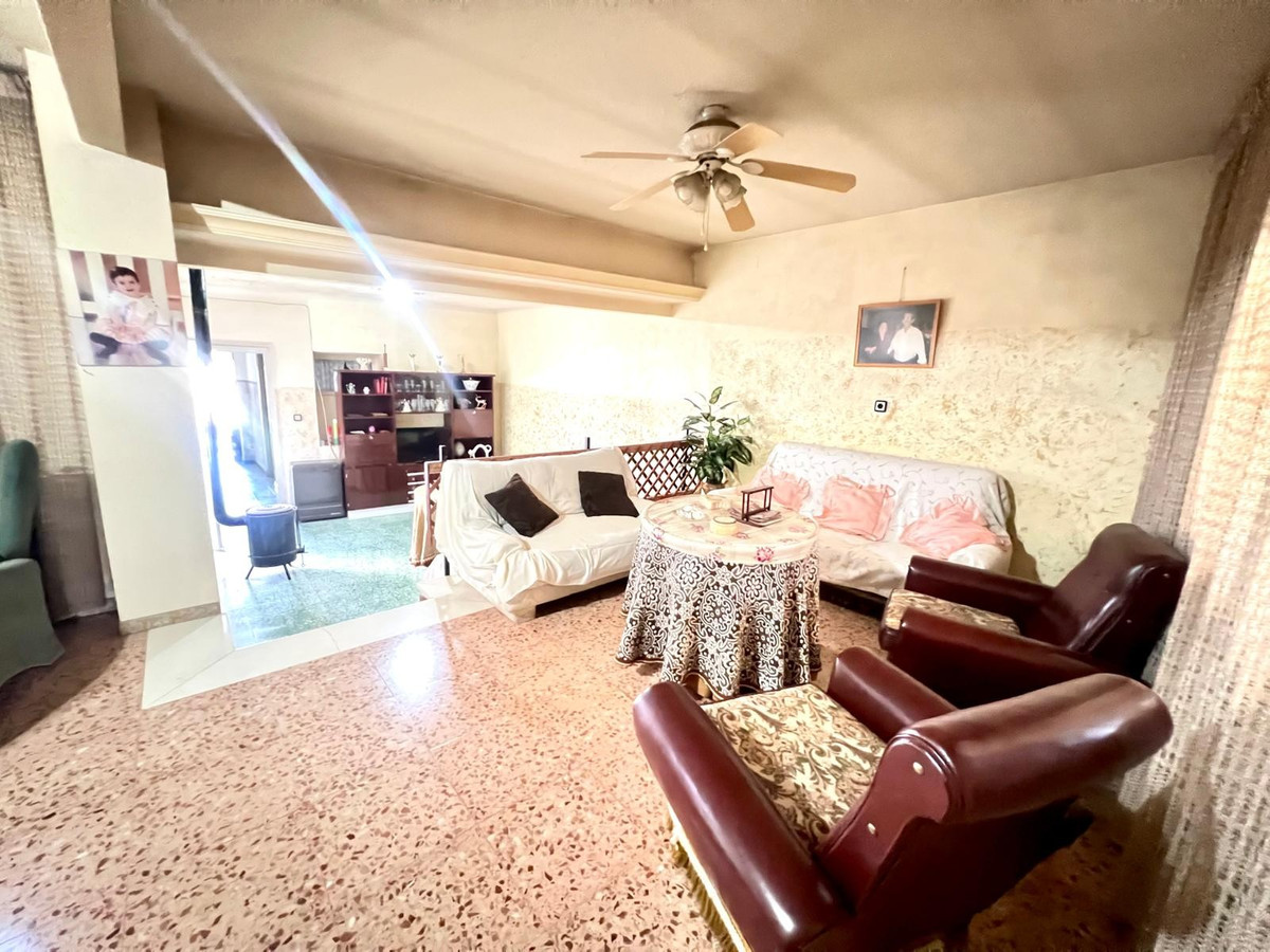 Huis te koop in Pinoso | 6 slaapkamers H5508082