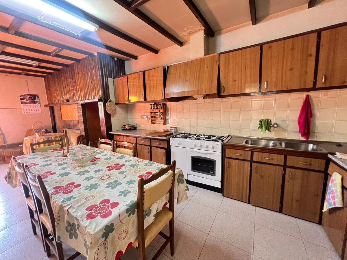 Huis te koop in Pinoso | 6 slaapkamers H5508082